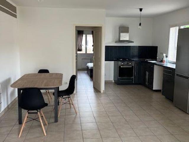 Location Appartement 2 pièces 52.21 m2 Salon de Provence
