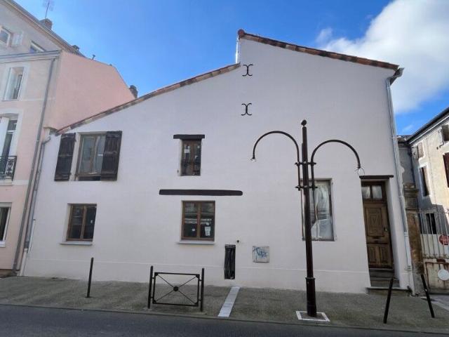 Location Appartement 2 pièces 52m² AGEN 47000