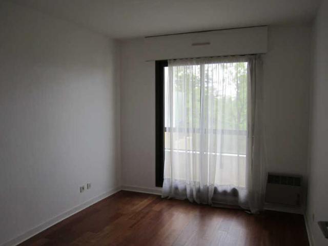 Location Appartement 2 pièces 52m² BORDEAUX 33200