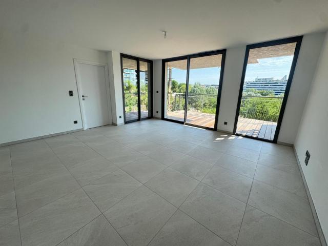 Location Appartement 2 pièces 52m² MONTPELLIER 34000