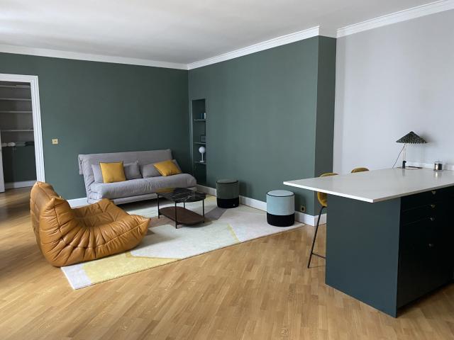 Location Appartement 2 pièces 52m² PARIS 1er