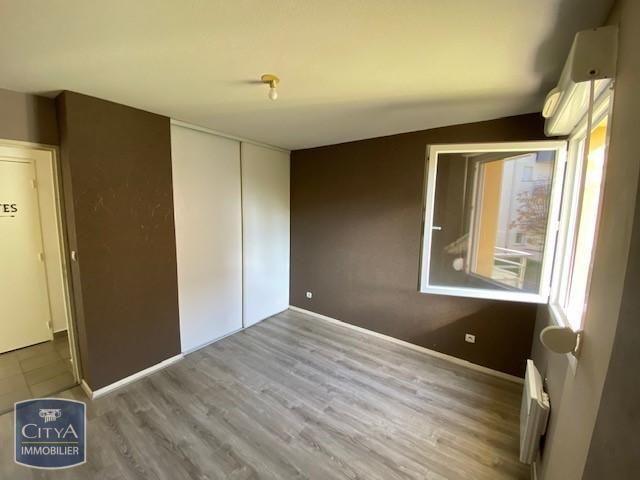 Location Appartement 2 pièces 52m² TOUL 54200