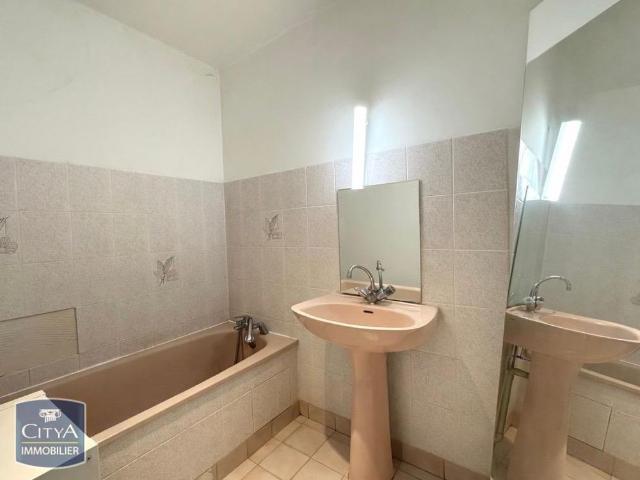 Location Appartement 2 pièces 52m² TOURS 37000