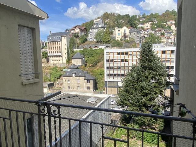 Location Appartement 2 pièces 52m² TULLE 19000