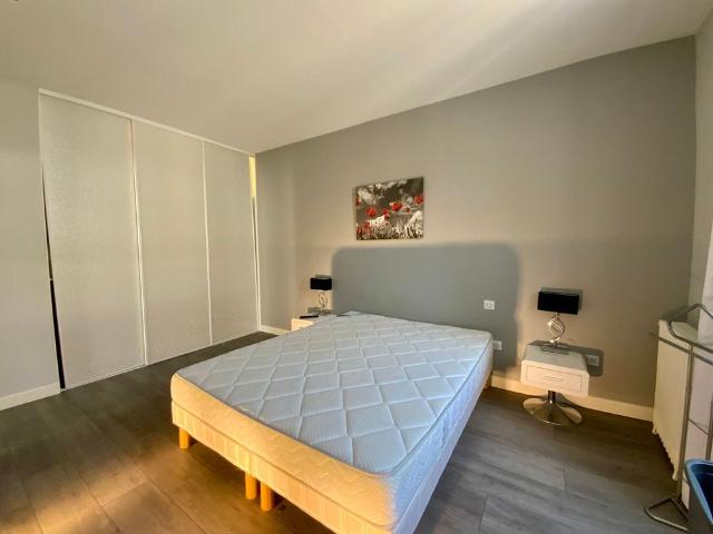 Location appartement 2 pièces, 57.66m², Jonzac