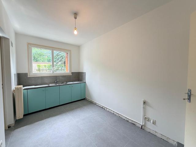 Appartement 2 pièces Reims 57.00m² 735€ à louer l'Adresse
