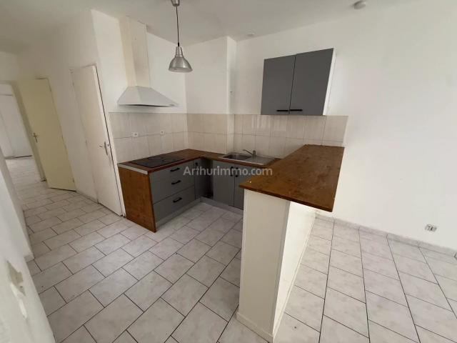Location Appartement 2 pièces 57 m2 à Lodève
