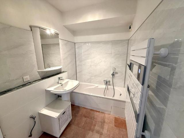 Location Appartement 2 pièces 57m² CANNES 06400