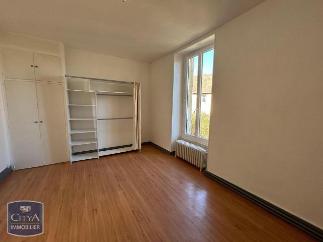 Location Appartement 2 pièces 57m² ALENCON 61000