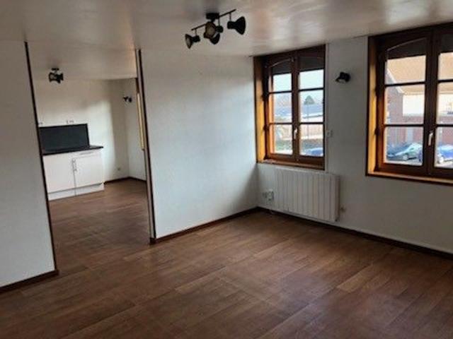 Location Appartement 2 pièces 57m² MORBECQUE 59190