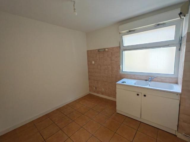 Location Appartement 2 pièces 57m² NANCY 54000