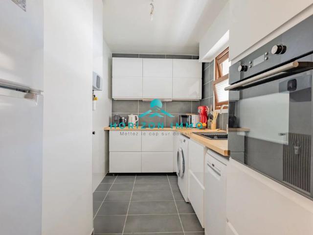 Location Appartement 2 pièces 57m² ST LAURENT DU VAR 06700