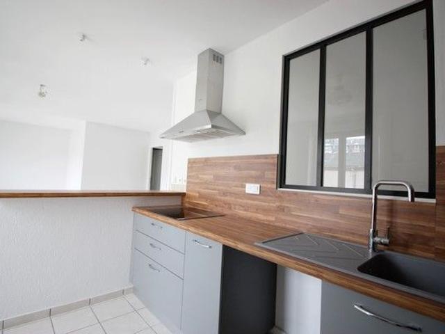 Location Appartement 2 pièces 57m² VICHY 03200