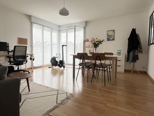 Location appartement 2 pièces, 54.00m², Angers