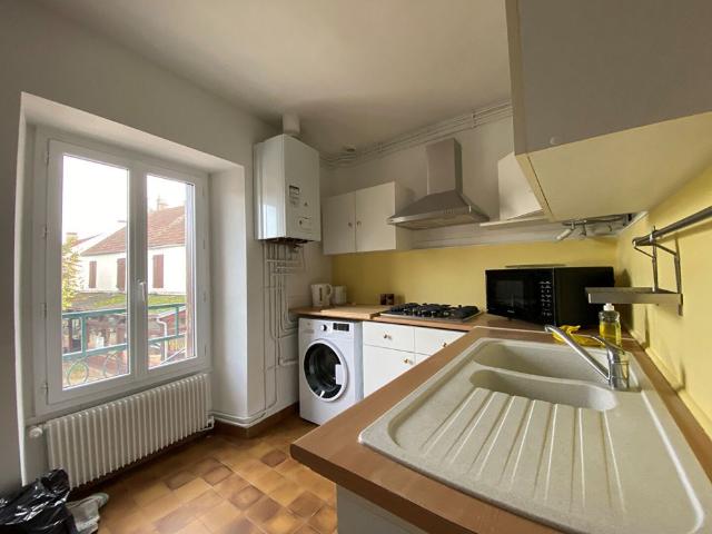 Location appartement 2 pièces, 54.00m², Le Mesnil Saint Denis