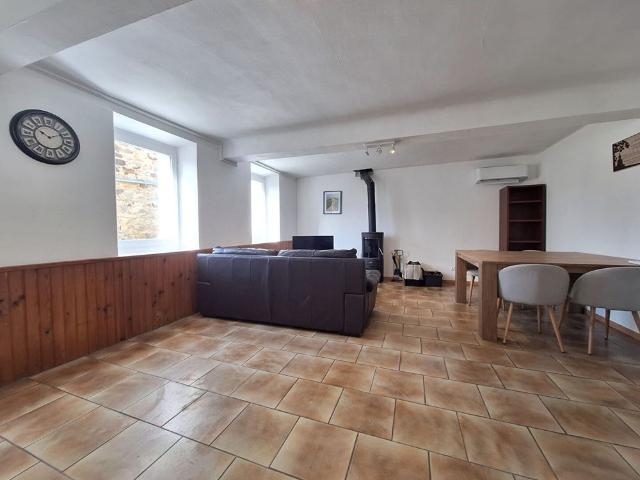 Location appartement 2 pièces, 54.02m², Montereau Fault Yonne