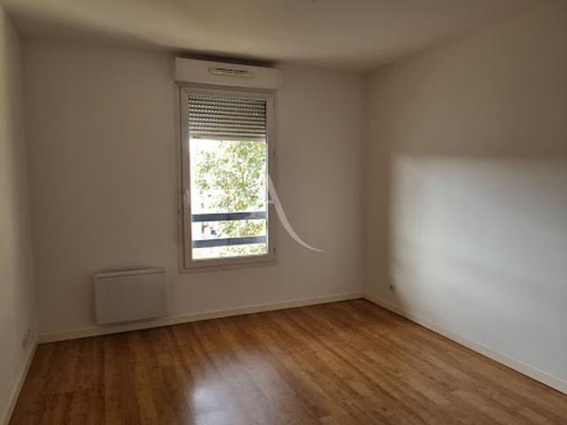 Location Appartement 2 pièces 54.32 m2 Combs la Ville