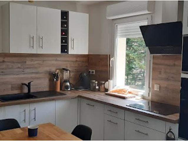 Location Appartement 2 pièces 54 m2 Saint Privat des Vieux
