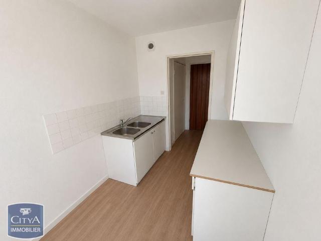 Location Appartement 2 pièces 54m² CHOLET 49300