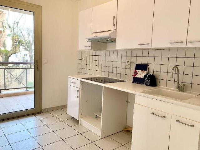 Location Appartement 2 pièces 54m² LYON 4ème