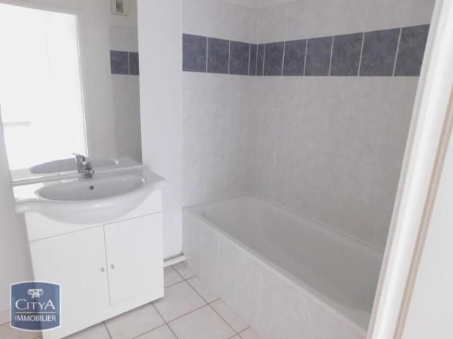 Location Appartement 2 pièces 54m² MARMANDE 47200
