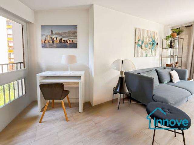 Location Appartement 2 pièces 55.63 m2 Le Chesnay Rocquencourt