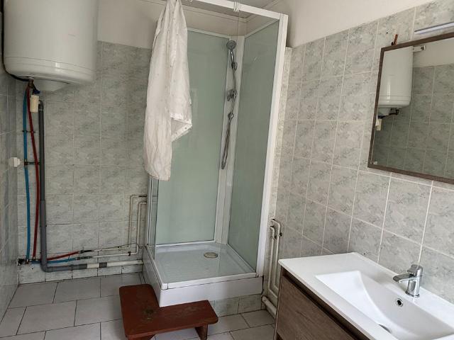 Location appartement 2 pièces, 55.00m², Rochefort