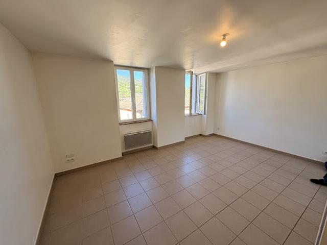 Location Appartement 2 pièces 55.17 m2 Saint Jean en Royans