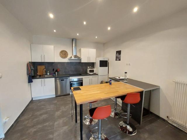 Location appartement 2 pièces 55 m² à Villeurbanne 69100