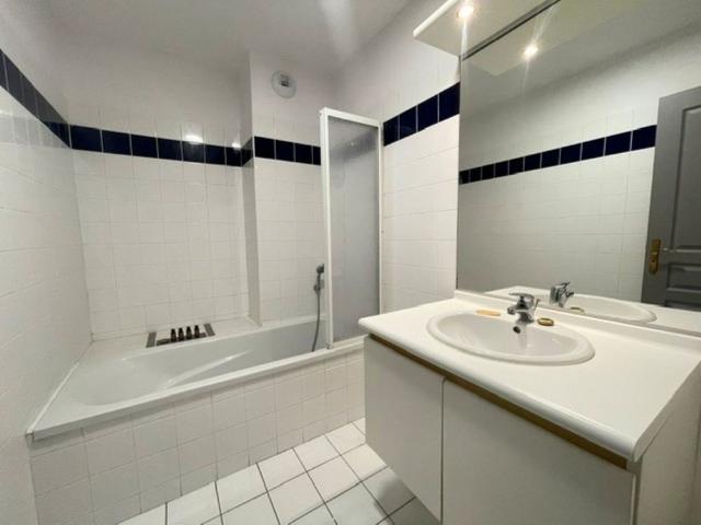 Location Appartement 2 pièces 55m²