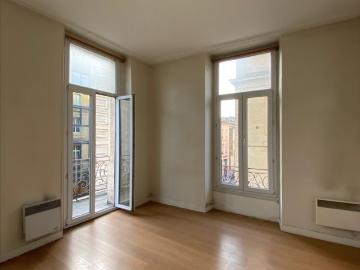 Location Appartement 2 pièces 55m²