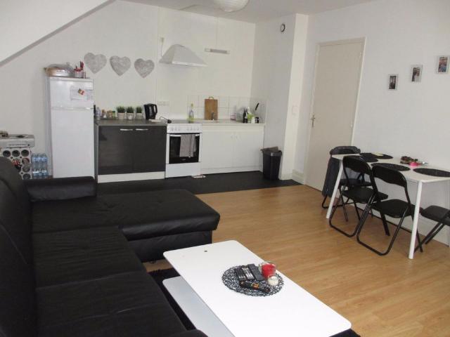 Location Appartement 2 pièces 55m² CASTELNAUDARY 11400
