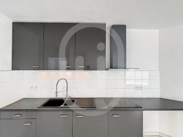 Location Appartement 2 pièces 55m² MONTPELLIER 34000