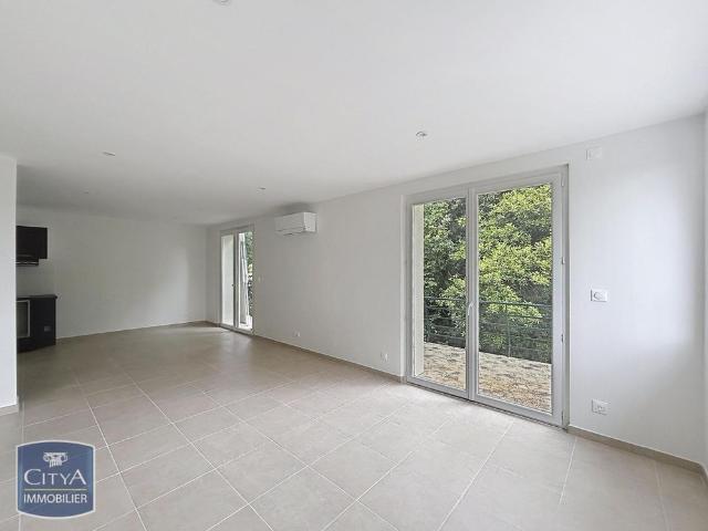 Location Appartement 2 pièces 55m² POMMIERS 69480