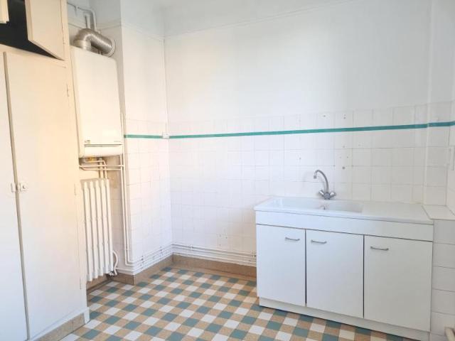 Location Appartement 2 pièces 55m² TOURS 37000