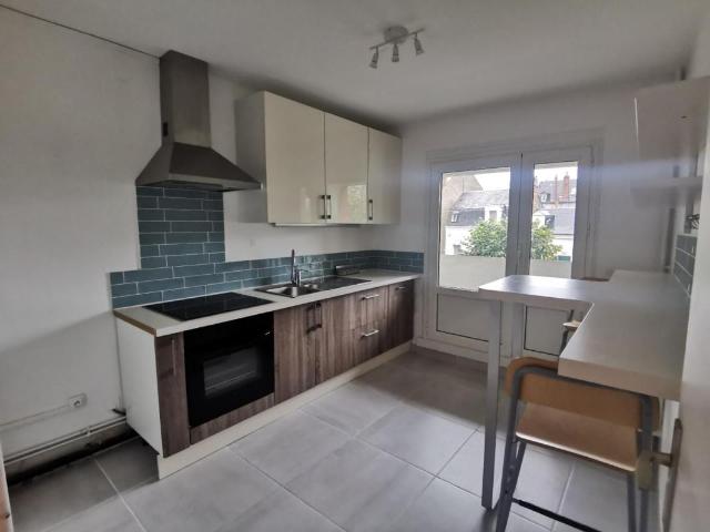 Location Appartement 2 pièces 55m² TOURS 37000