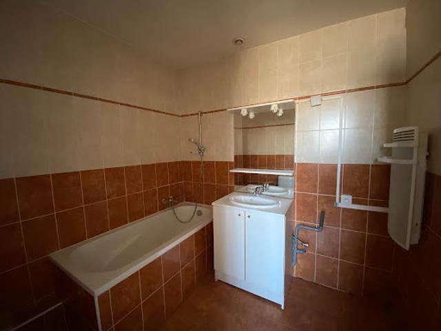 Location Appartement 2 pièces 56.42 m2 Montrond les Bains
