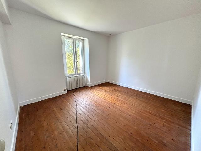 Location appartement 2 pièces, 56.54m², Moisenay