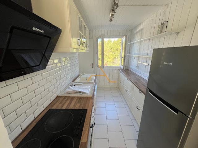 Location Appartement 2 pièces 56 m2 Valreas