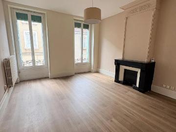 Location Appartement 2 pièces 55 m2 à Valence