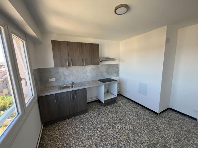 Location Appartement 2 pièces 56m²