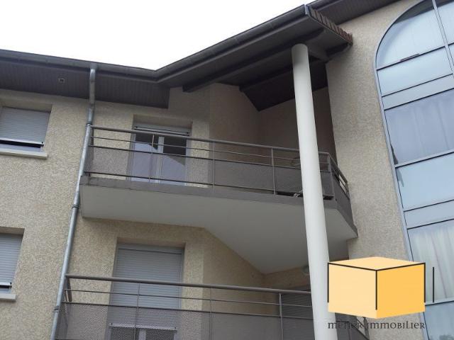 Location Appartement 2 pièces 56m² BELLEY 01300