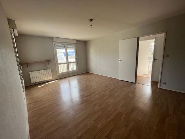 Location Appartement 2 pièces 56m² BESANCON 25000