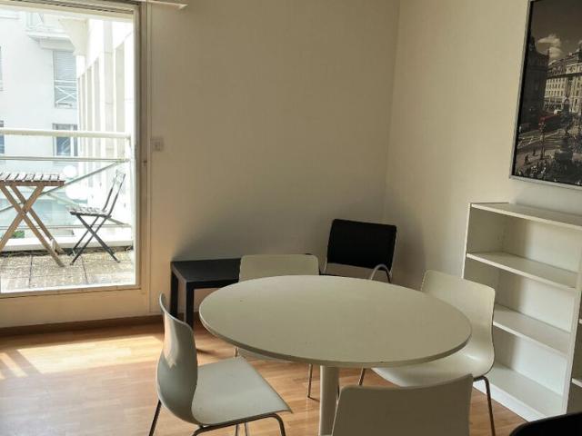 Location Appartement 2 pièces 56m² LILLE 59000