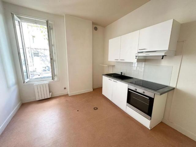 Location Appartement 2 pièces 56m² TOURS 37000