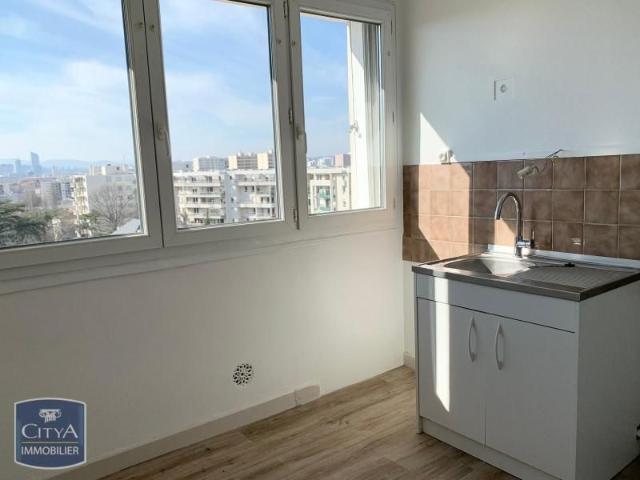 Location Appartement 2 pièces 56m² VILLEURBANNE 69100