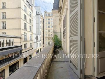 Location Appartement 2 pièces 58.75 m2 Paris 1er