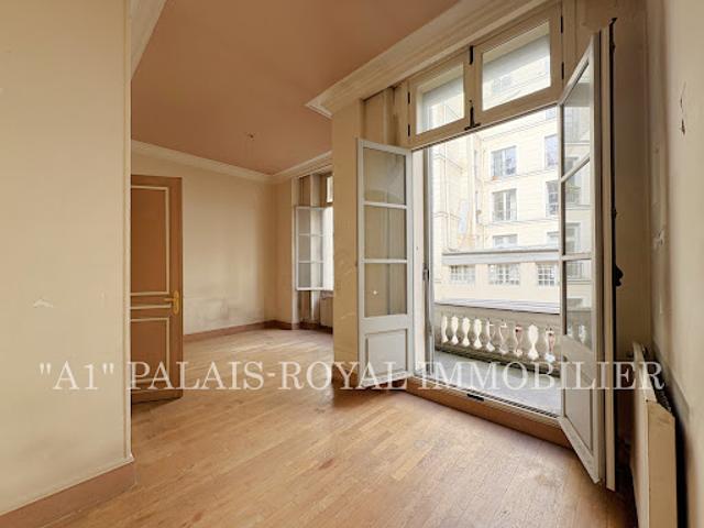 Location Appartement 2 pièces 58.75 m2 Paris 1er