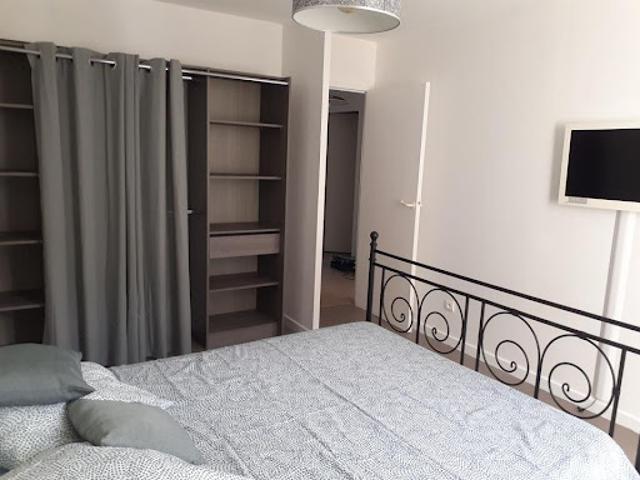 Location Appartement 2 pièces 58 m2 Poule les Echarmeaux