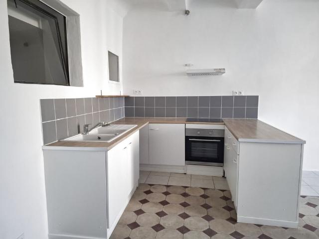 Location Appartement 2 pièces 58m² GANGES 34190